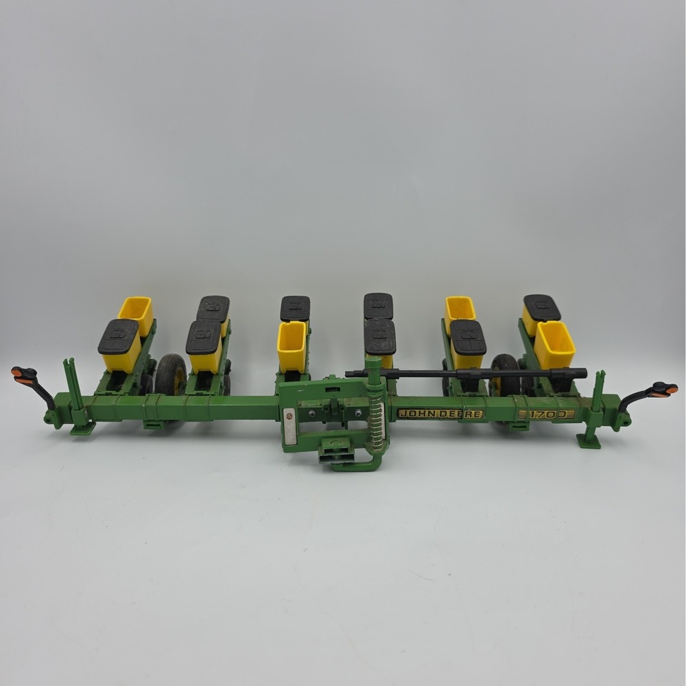 John Deere Ertl 1700 MaxEmerge Plus 6 Row corn Planter 1/16 Incomplete
